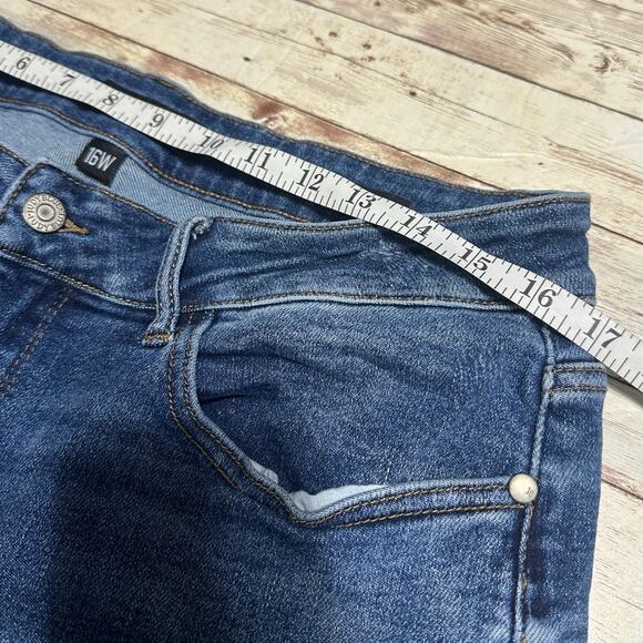 Judy Blue Flare Fit Denim Jeans Two Toned Women's Plus Size 16W Mid Rise Stretch - Picture 9 of 9